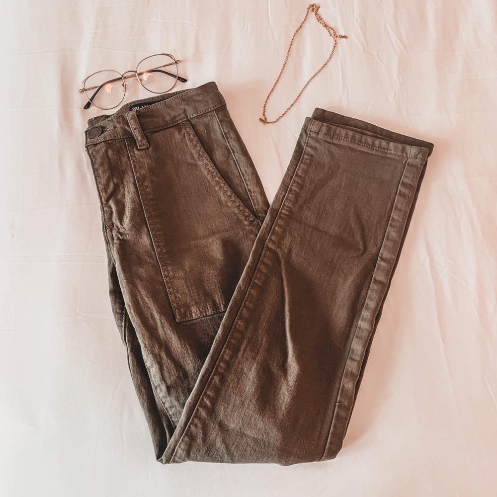 olive green jeans!